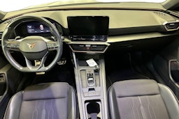 musta CUPRA Leon Sportstourer 2022 kuva 9.