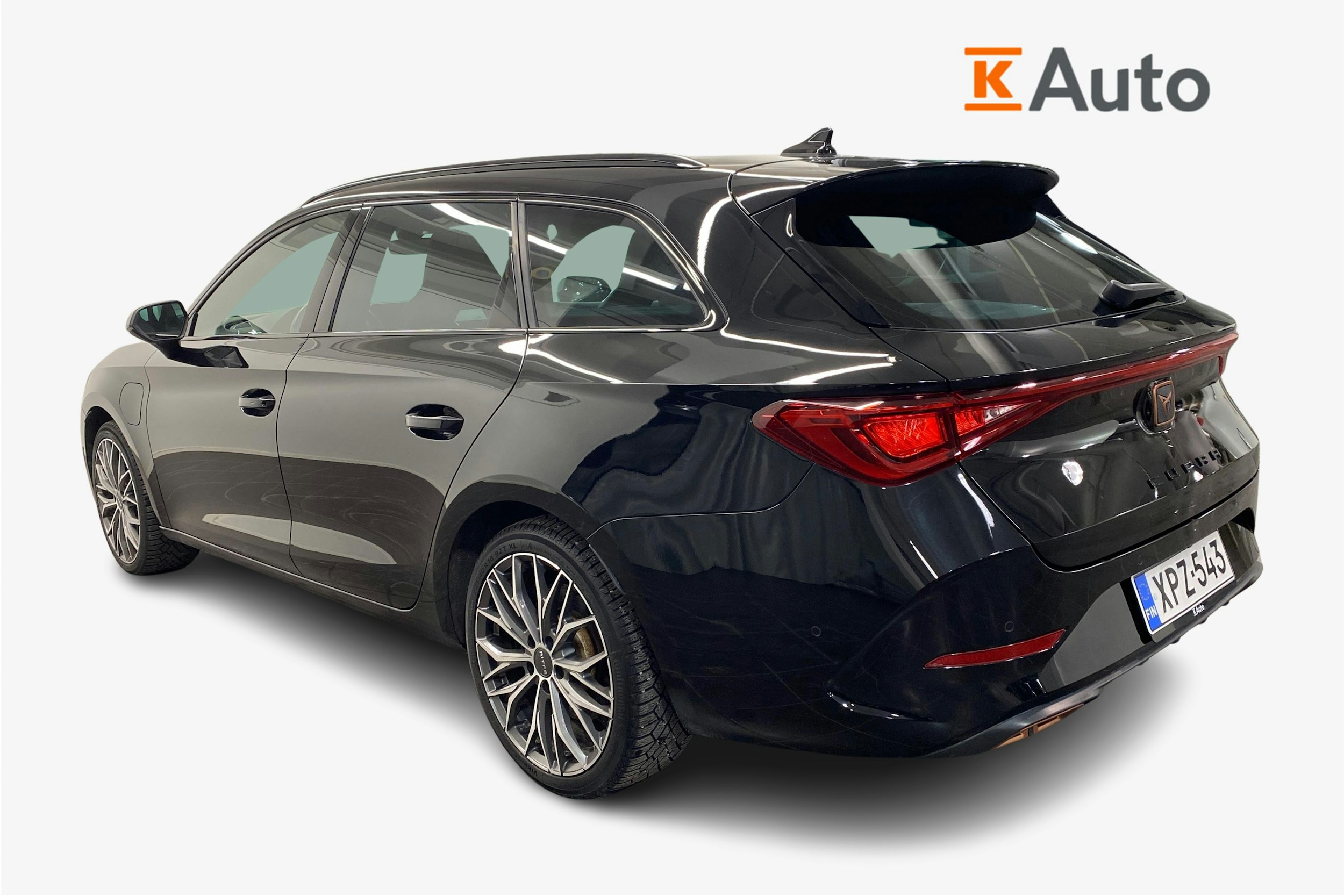 met. musta CUPRA Leon Sportstourer 2022 kuva 2.