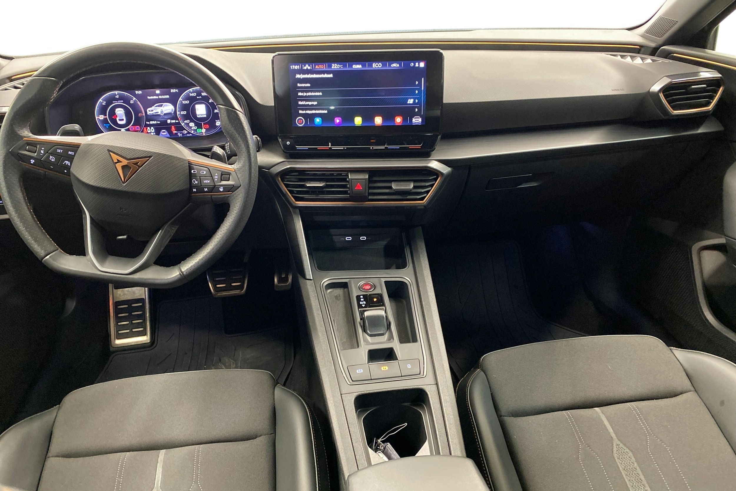 met. musta CUPRA Leon Sportstourer 2022 kuva 9.