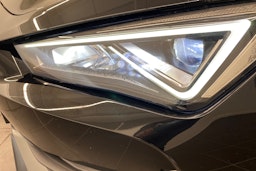 met. musta CUPRA Leon Sportstourer 2022 kuva 16.