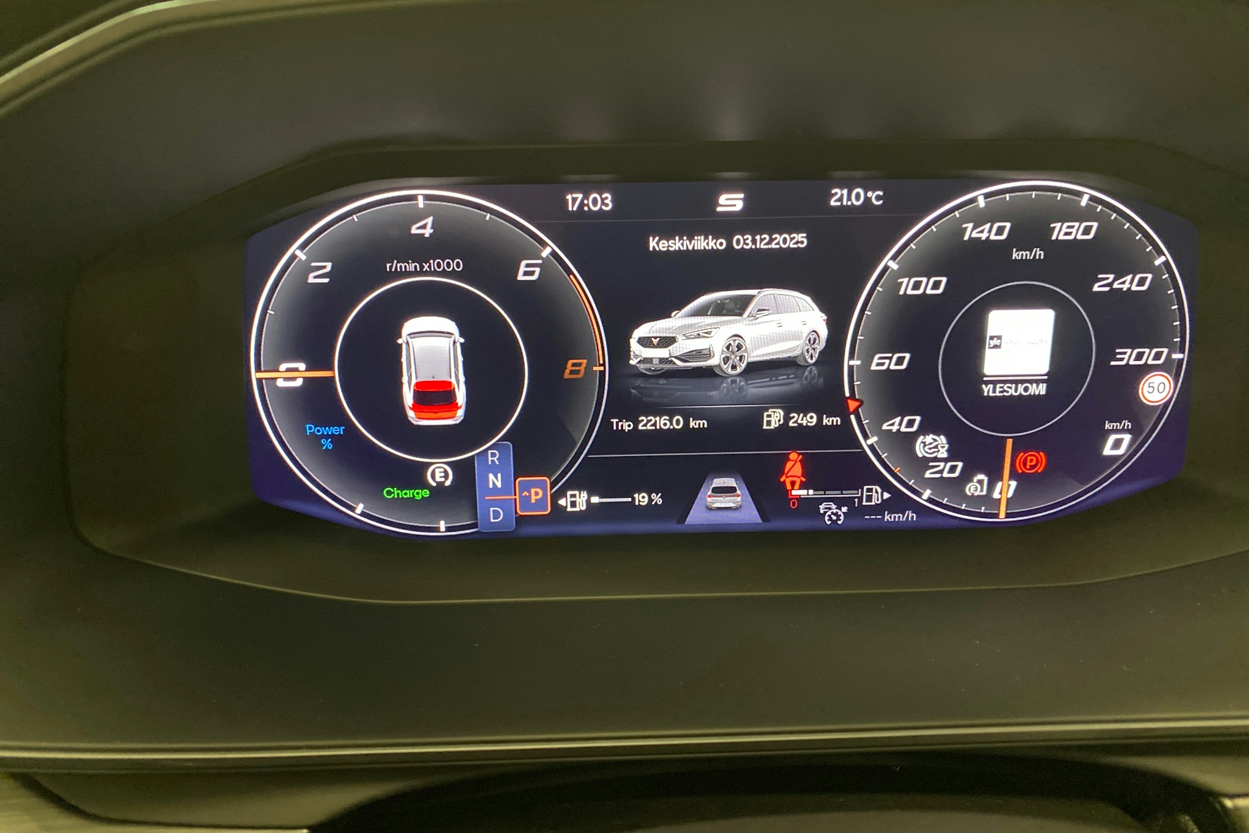 met. musta CUPRA Leon Sportstourer 2022 kuva 21.