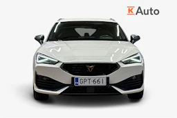 valkoinen CUPRA Leon Sportstourer 2024 kuva 4.