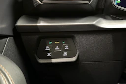valkoinen CUPRA Leon Sportstourer 2024 kuva 23.