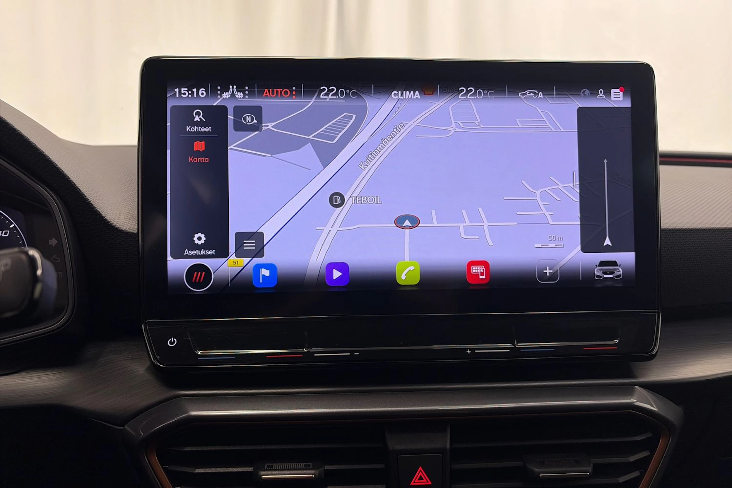 Harmaa CUPRA Leon Sportstourer 2023 kuva 18.