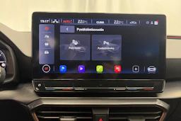 Harmaa CUPRA Leon Sportstourer 2023 kuva 21.
