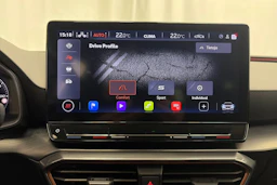 Harmaa CUPRA Leon Sportstourer 2023 kuva 25.