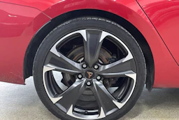 Punainen CUPRA Leon Sportstourer 2023 kuva 10.