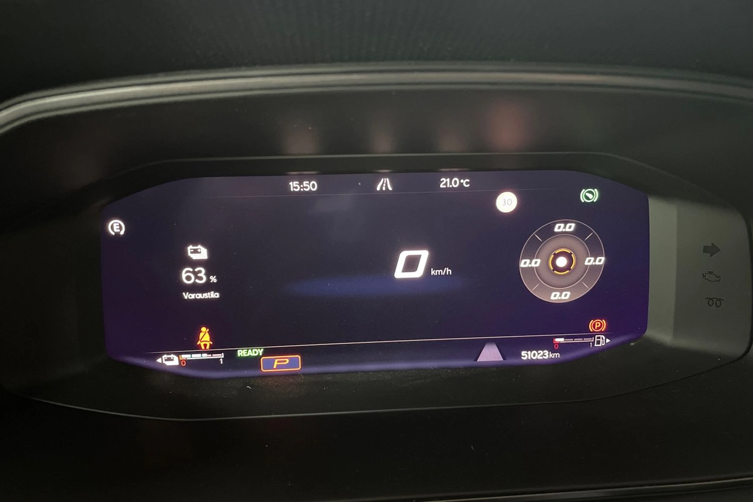 Punainen CUPRA Leon Sportstourer 2023 kuva 19.