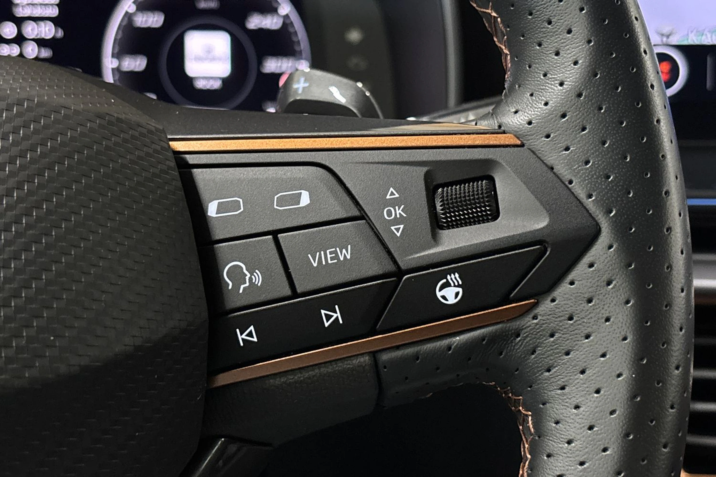 harmaa CUPRA Leon Sportstourer 2023 kuva 18.