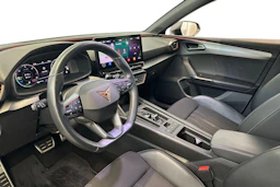 harmaa CUPRA Leon Sportstourer 2023 kuva 6.