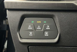 harmaa CUPRA Leon Sportstourer 2023 kuva 16.