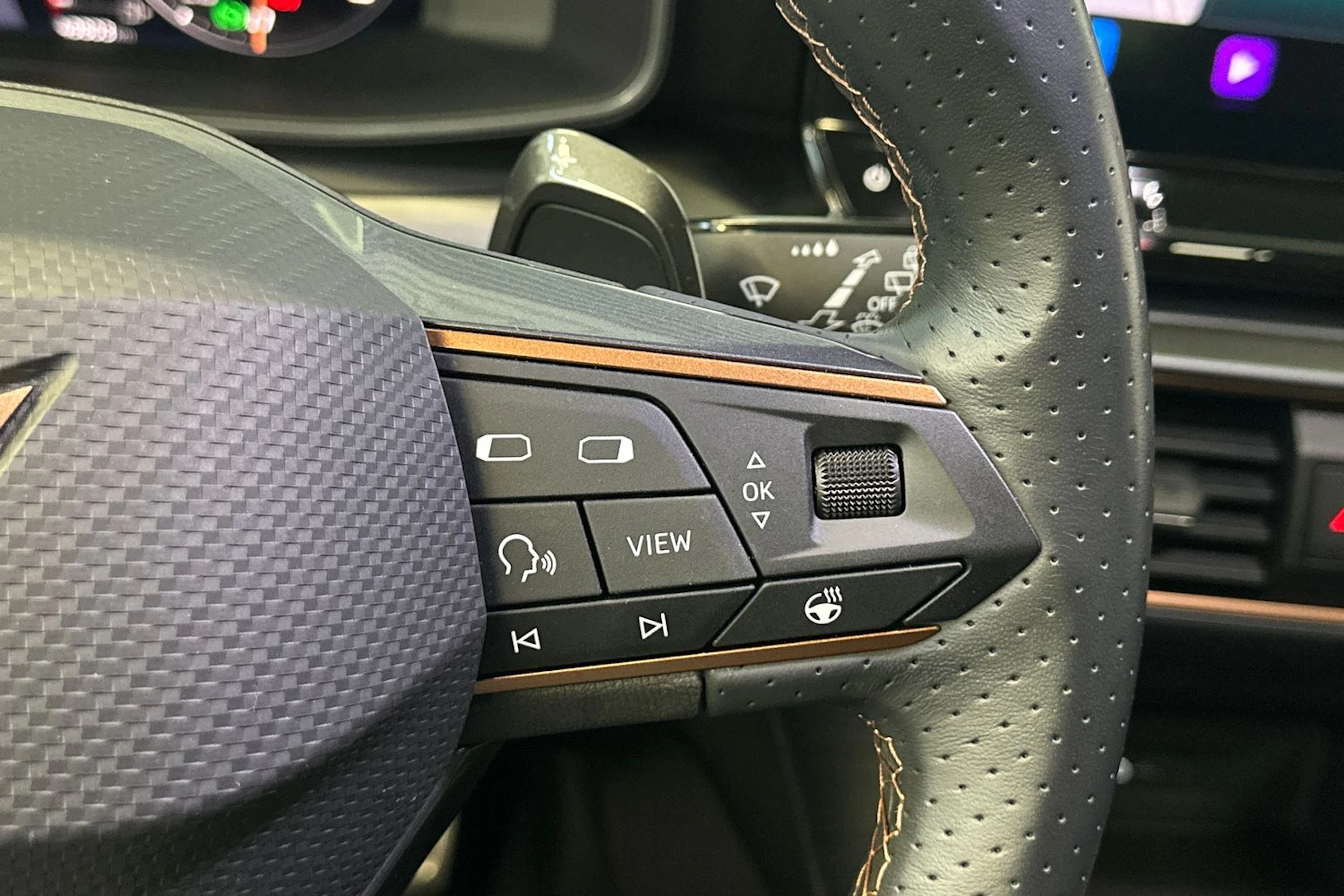 harmaa CUPRA Leon Sportstourer 2023 kuva 18.