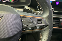 harmaa CUPRA Leon Sportstourer 2023 kuva 18.