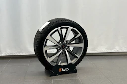 harmaa CUPRA Leon Sportstourer 2023 kuva 28.