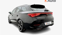 musta CUPRA Leon Sportstourer 2024 kuva 2.