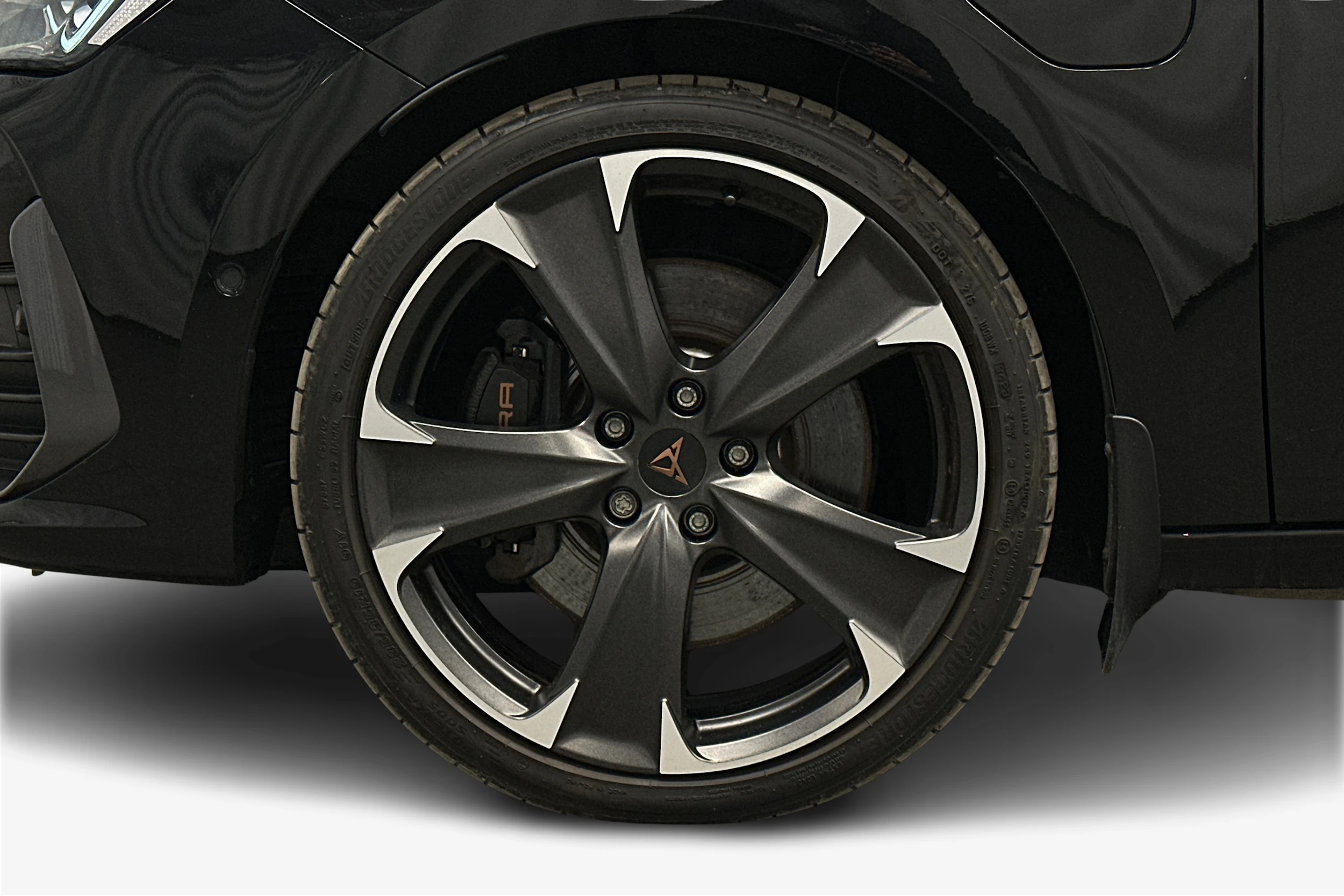 musta CUPRA Leon Sportstourer 2024 kuva 12.