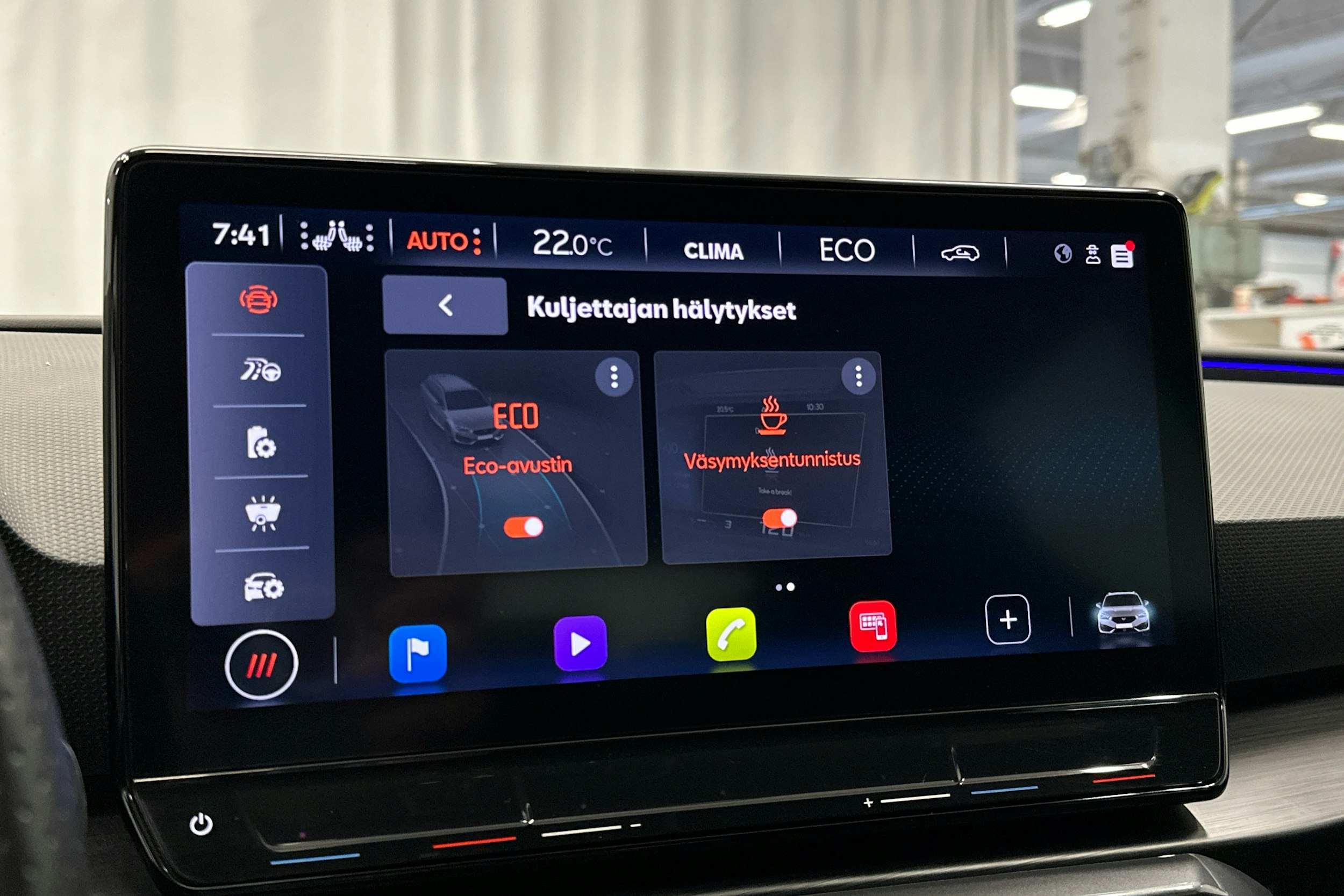 harmaa CUPRA Leon Sportstourer 2024 kuva 15.
