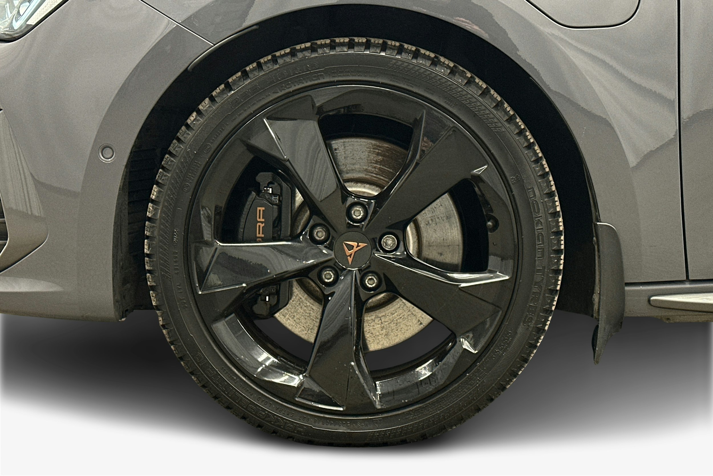 harmaa CUPRA Leon Sportstourer 2024 kuva 11.