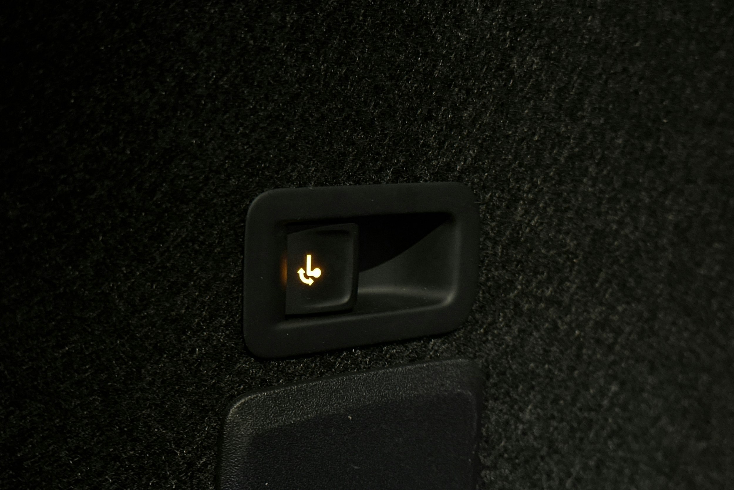 harmaa CUPRA Leon Sportstourer 2024 kuva 16.