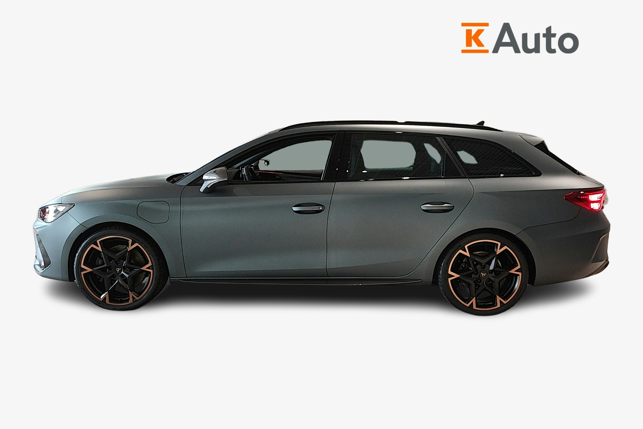 harmaa CUPRA Leon Sportstourer 2024 kuva 3.