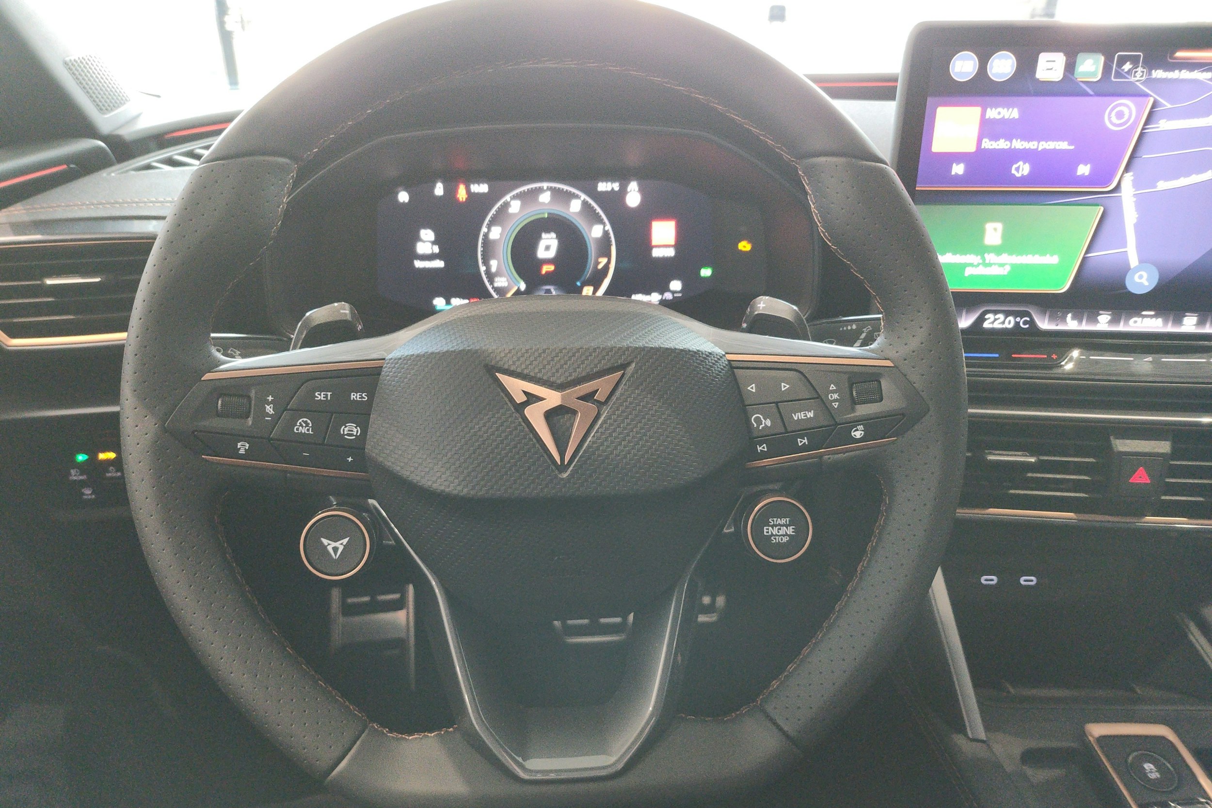harmaa CUPRA Leon Sportstourer 2024 kuva 10.