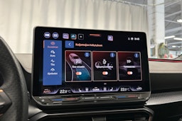 harmaa CUPRA Leon Sportstourer 2025 kuva 26.