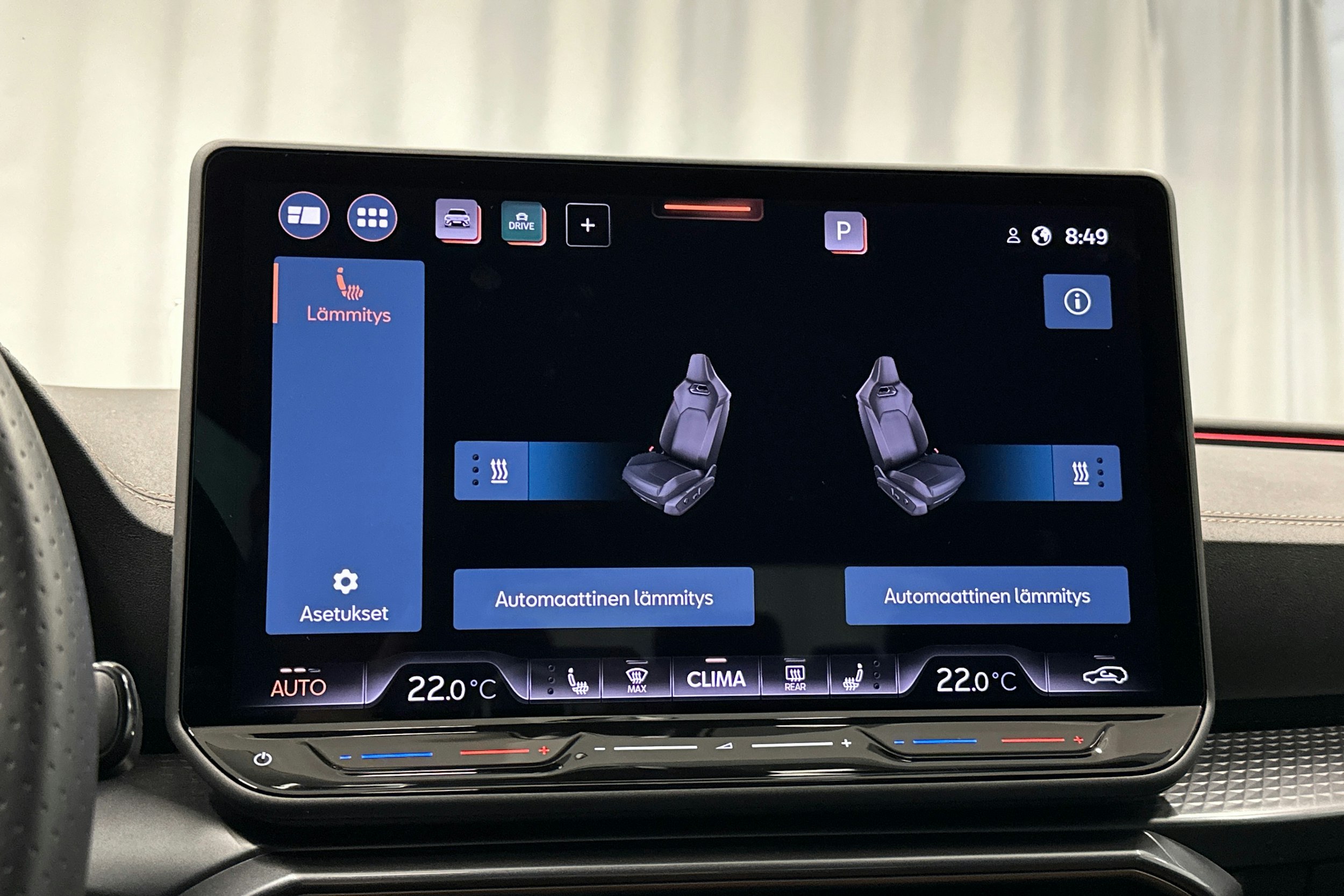 harmaa CUPRA Leon Sportstourer 2025 kuva 27.