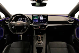 musta CUPRA Leon Sportstourer 2025 kuva 7.