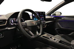sininen CUPRA Leon Sportstourer 2025 kuva 6.