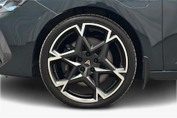 sininen CUPRA Leon Sportstourer 2025 kuva 9.