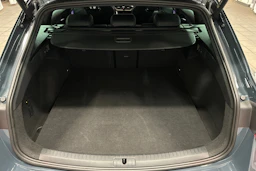 sininen CUPRA Leon Sportstourer 2025 kuva 11.