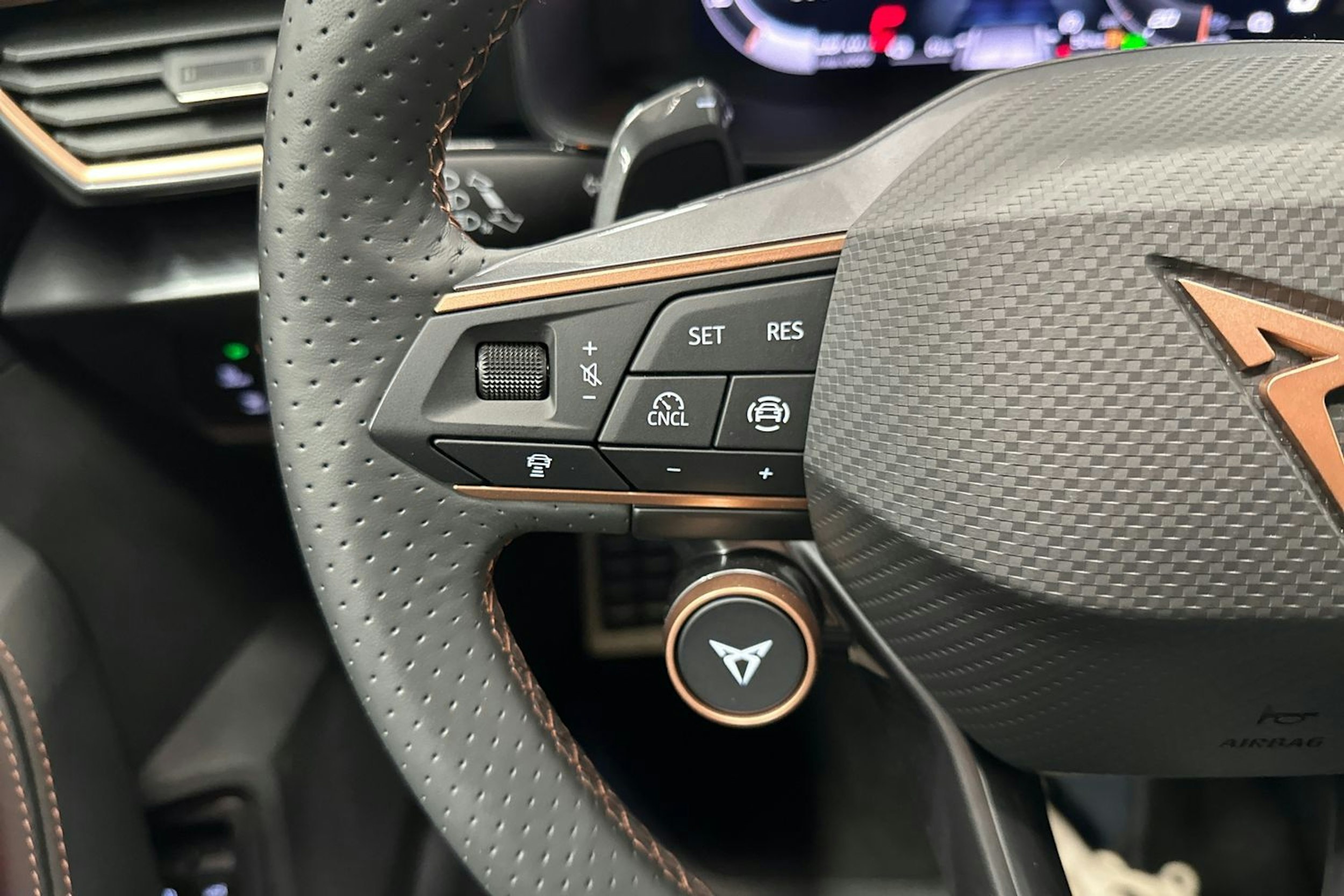 harmaa CUPRA Leon Sportstourer 2025 kuva 14.