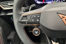 harmaa CUPRA Leon Sportstourer 2025 kuva 14.
