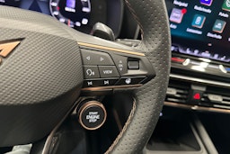 harmaa CUPRA Leon Sportstourer 2025 kuva 15.