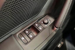 harmaa CUPRA Leon Sportstourer 2025 kuva 16.