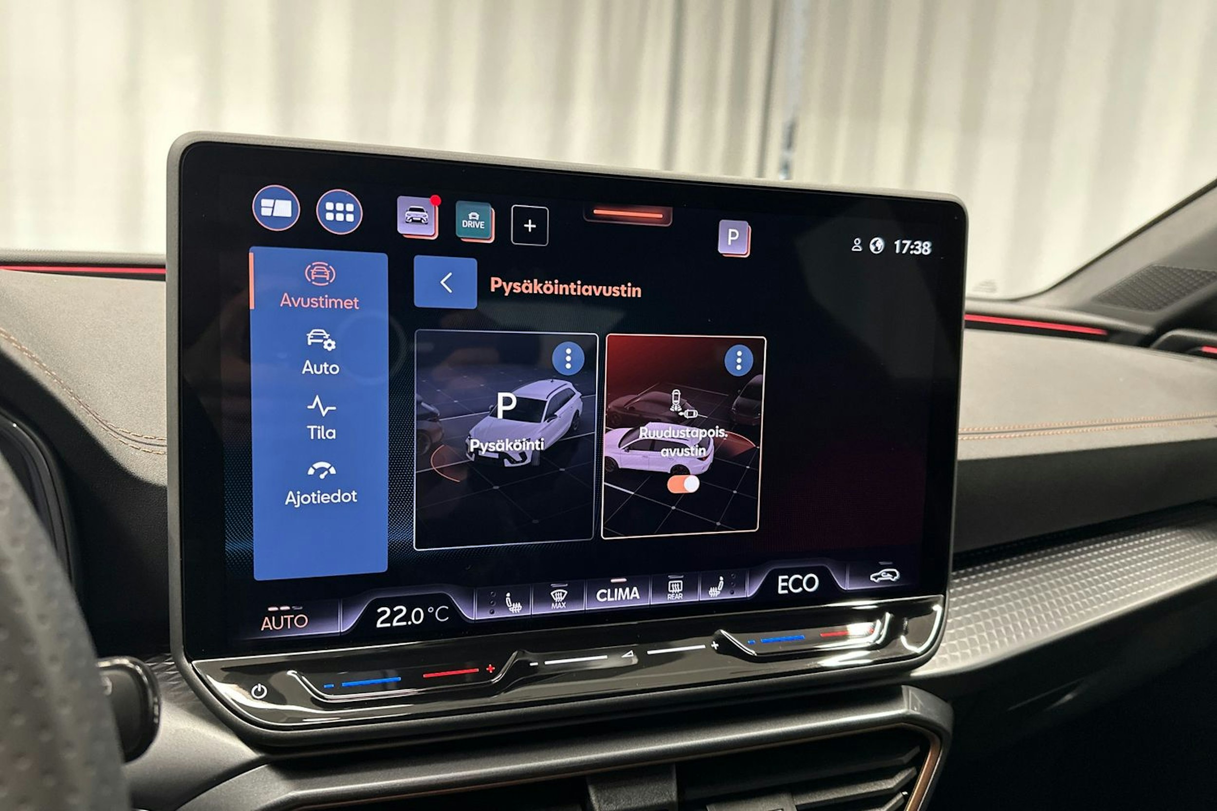 harmaa CUPRA Leon Sportstourer 2025 kuva 19.
