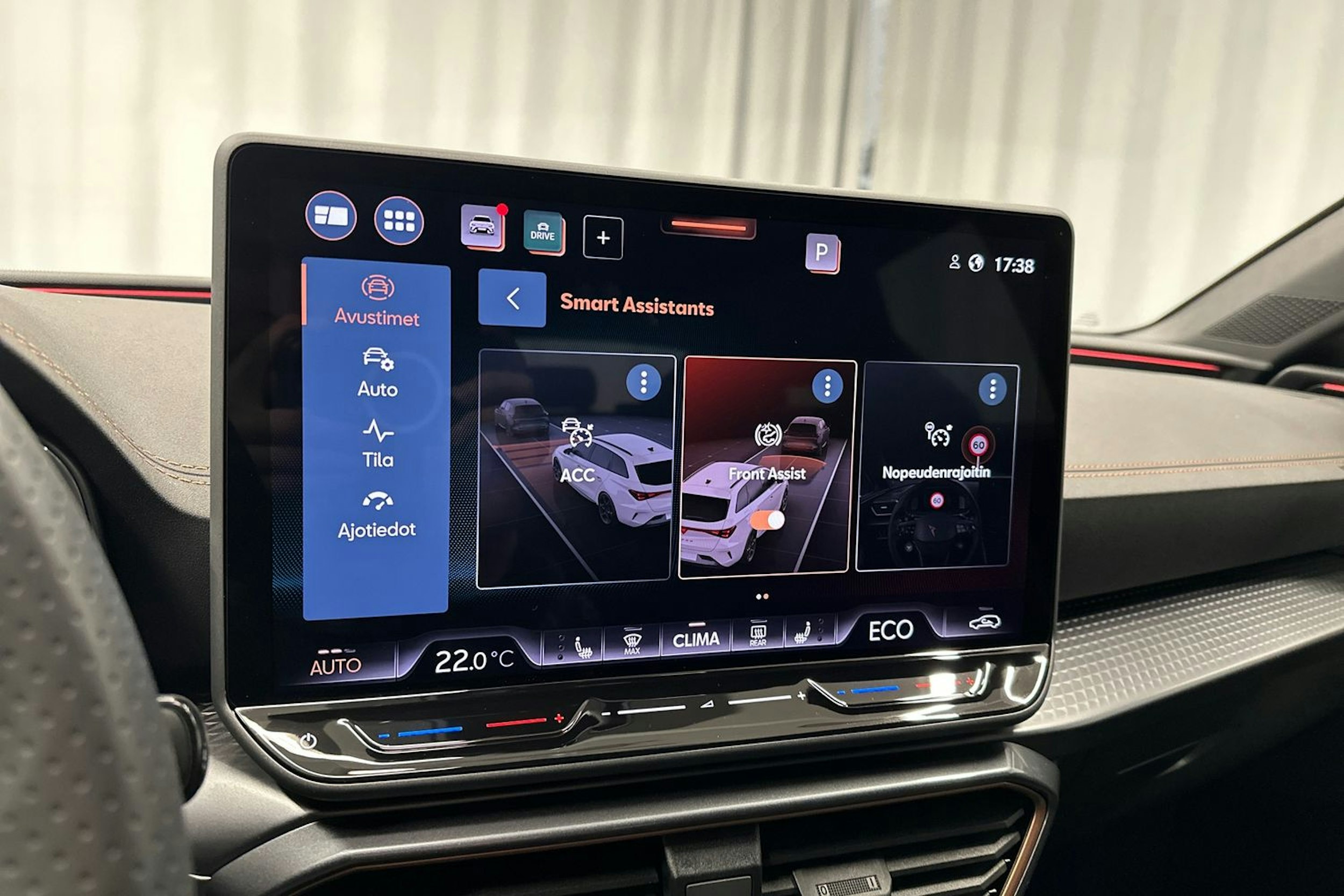 harmaa CUPRA Leon Sportstourer 2025 kuva 21.