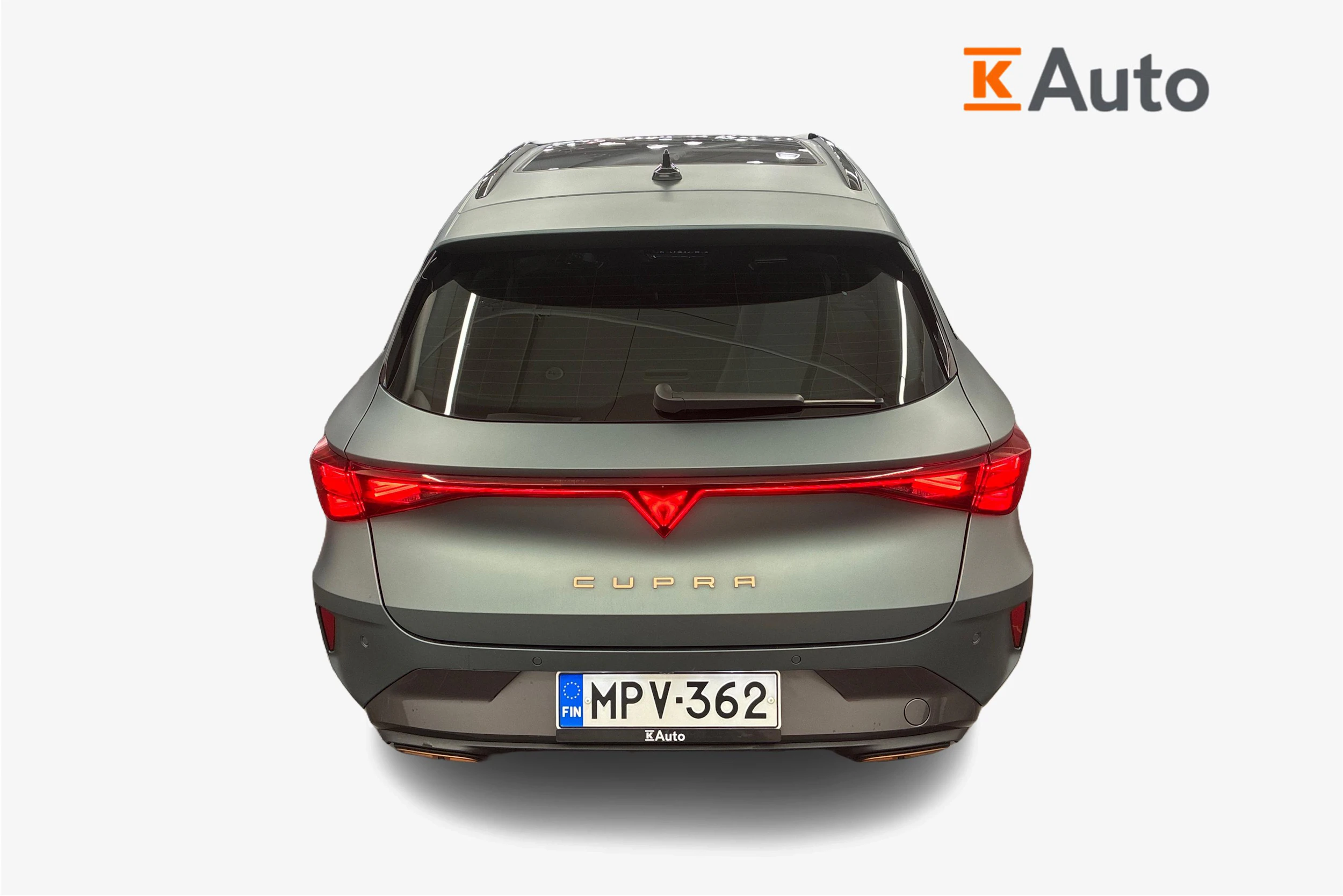 Harmaa CUPRA Leon Sportstourer 2025 kuva 3.
