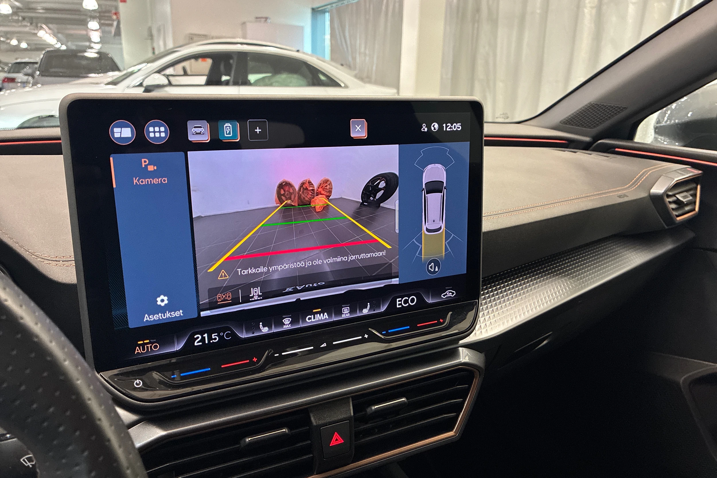 Harmaa CUPRA Leon Sportstourer 2025 kuva 18.