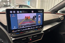 Harmaa CUPRA Leon Sportstourer 2025 kuva 18.