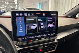 Harmaa CUPRA Leon Sportstourer 2025 kuva 20.