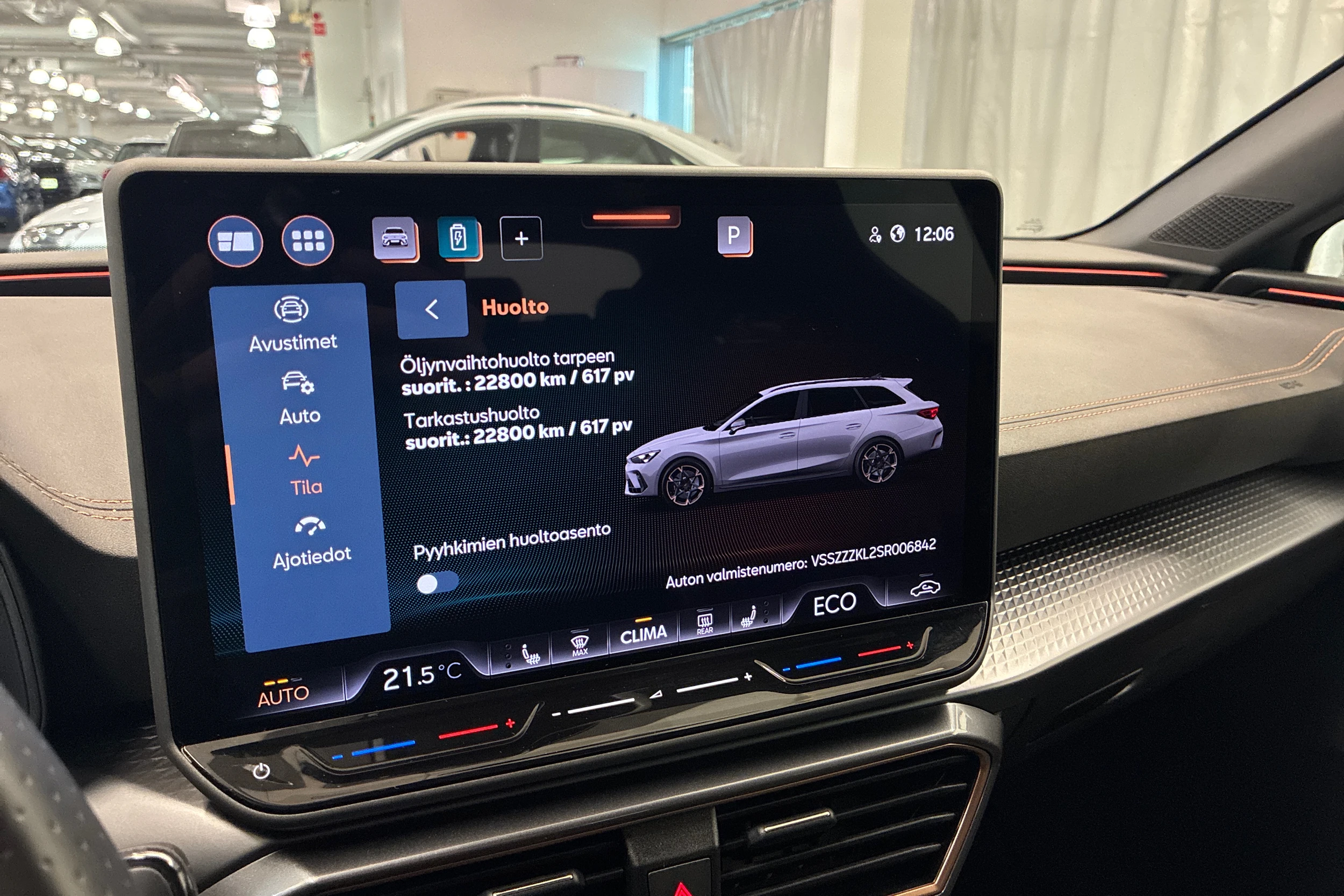 Harmaa CUPRA Leon Sportstourer 2025 kuva 21.