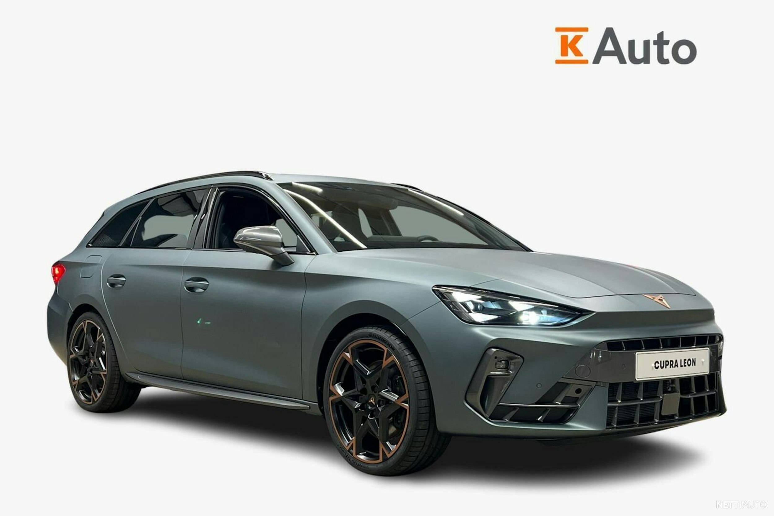 harmaa CUPRA Leon Sportstourer 2025 kuva 1.