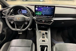 harmaa CUPRA Leon Sportstourer 2025 kuva 7.