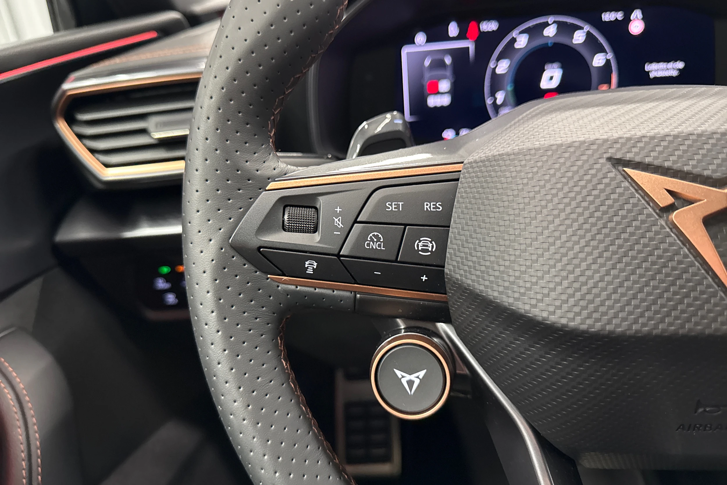sininen CUPRA Leon Sportstourer 2025 kuva 11.