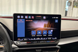sininen CUPRA Leon Sportstourer 2025 kuva 22.