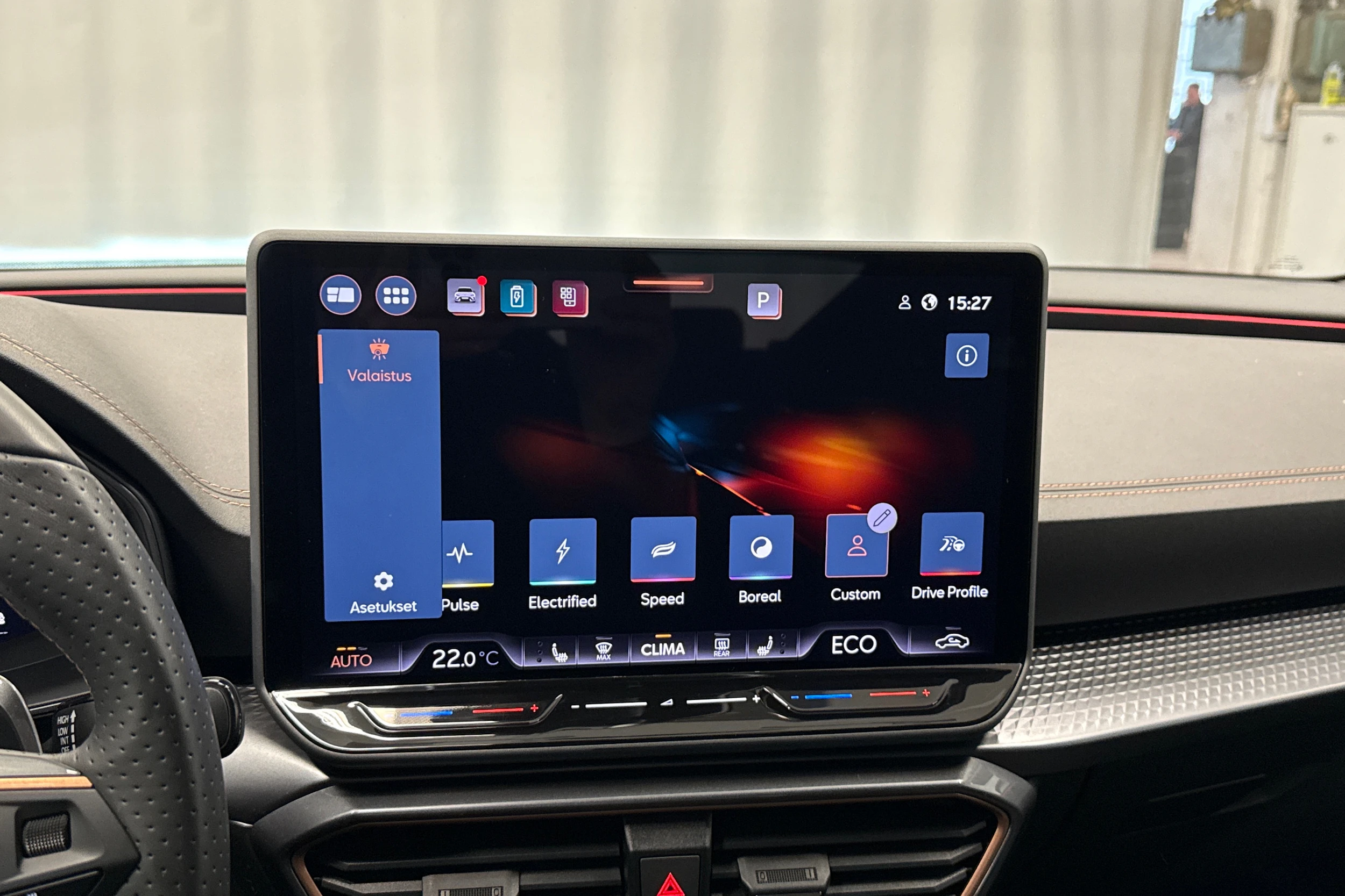 sininen CUPRA Leon Sportstourer 2025 kuva 24.