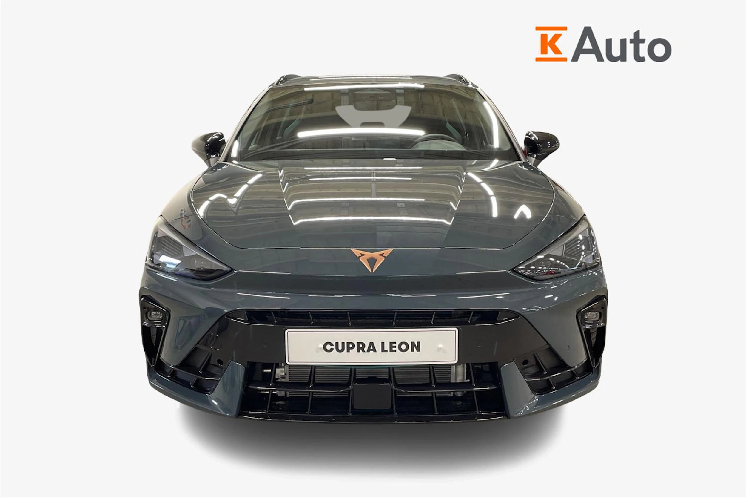 sininen CUPRA Leon Sportstourer 2026 kuva 4.