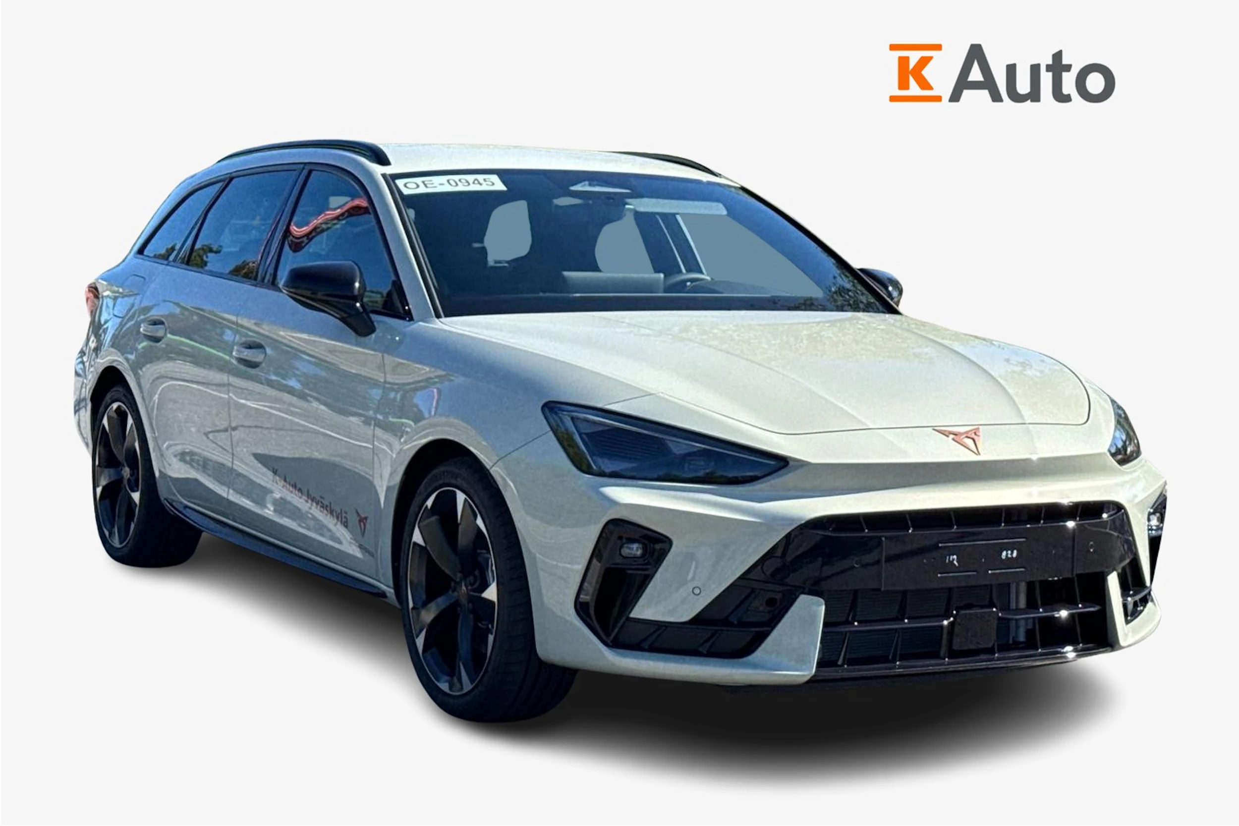 harmaa CUPRA Leon Sportstourer 2026 kuva 1.