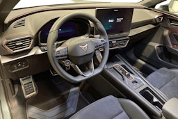 met. harmaa CUPRA Leon Sportstourer 2026 kuva 7.